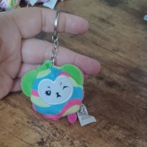 Pikmi Pops Surprise Scented Plushie beanie keychain